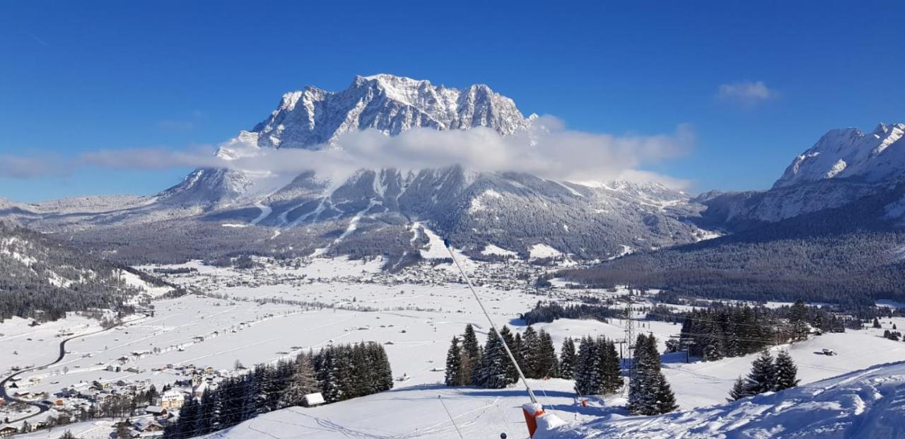 Chalet Panorama Tirol Höfen Exterior foto